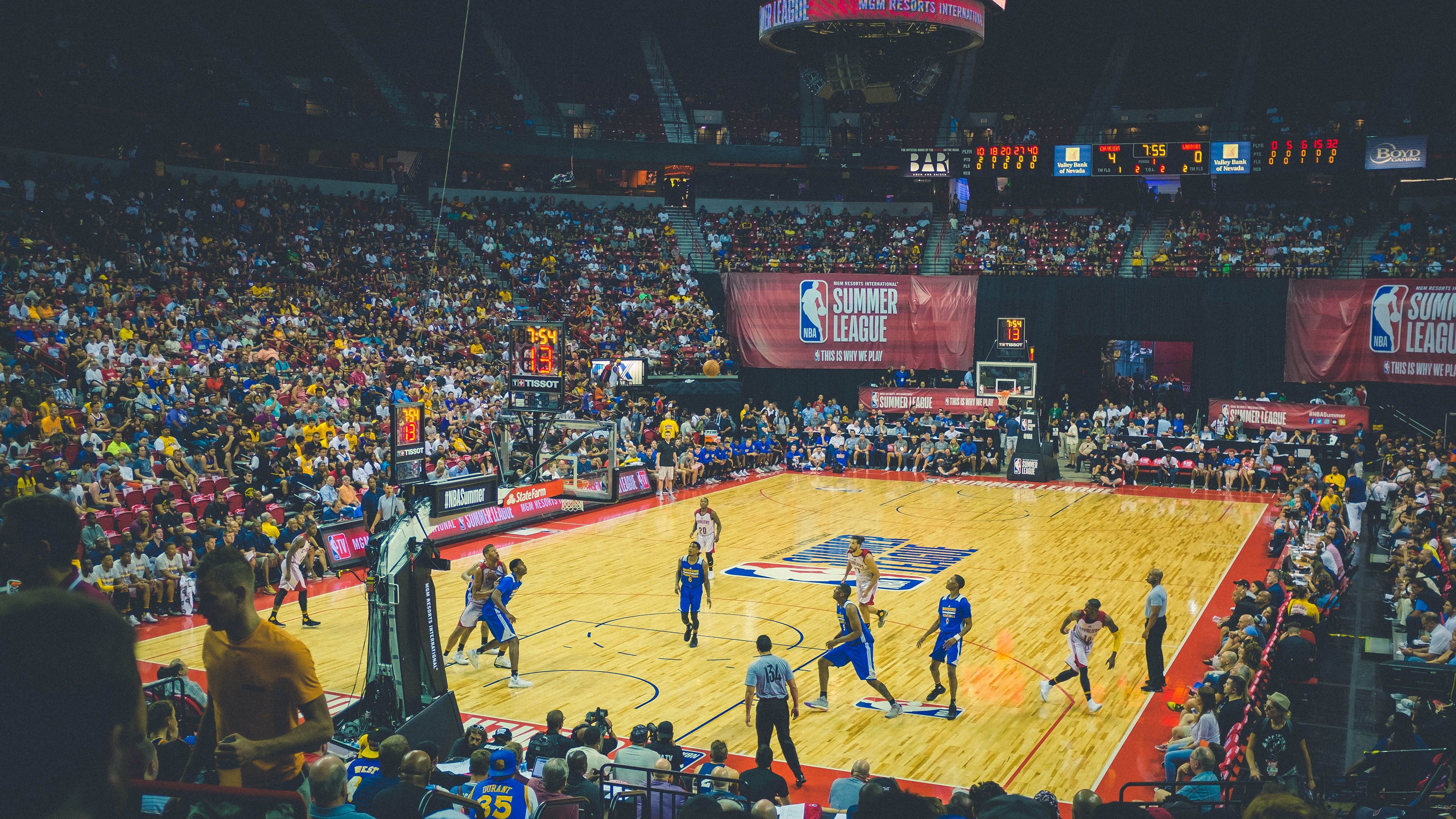 季后赛渐进白热化,战火将持续燃烧,季后赛p