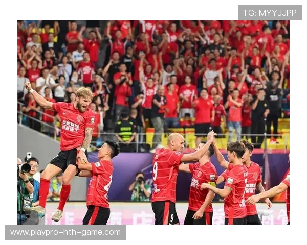 中超8月颁奖 蓉城主帅锋霸双双当选，中超颁奖2020