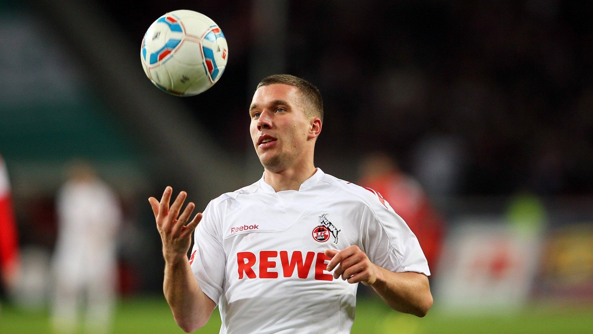 华体会入口-印度板球队主场再胜，连胜势头强劲，印度板球联赛为啥这么值钱